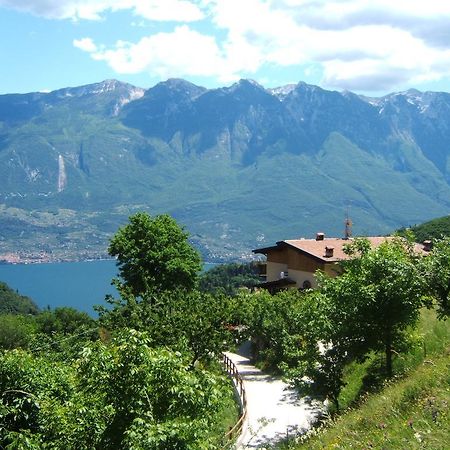 Agriturismo La Zangola Tremosine Buitenkant foto