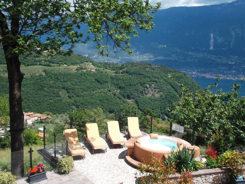 Agriturismo La Zangola Tremosine Buitenkant foto